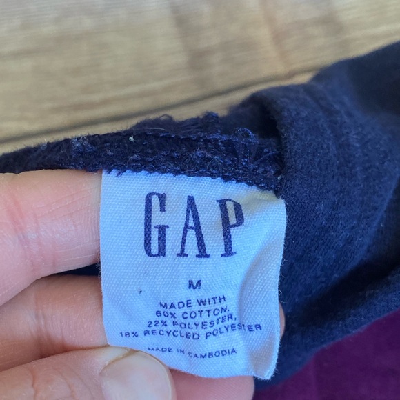 Gap hoodies - Picture 4 of 4